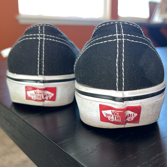 Vans Lace Up Size 9 (men) / 10.5 (women) - Picture 6 of 7